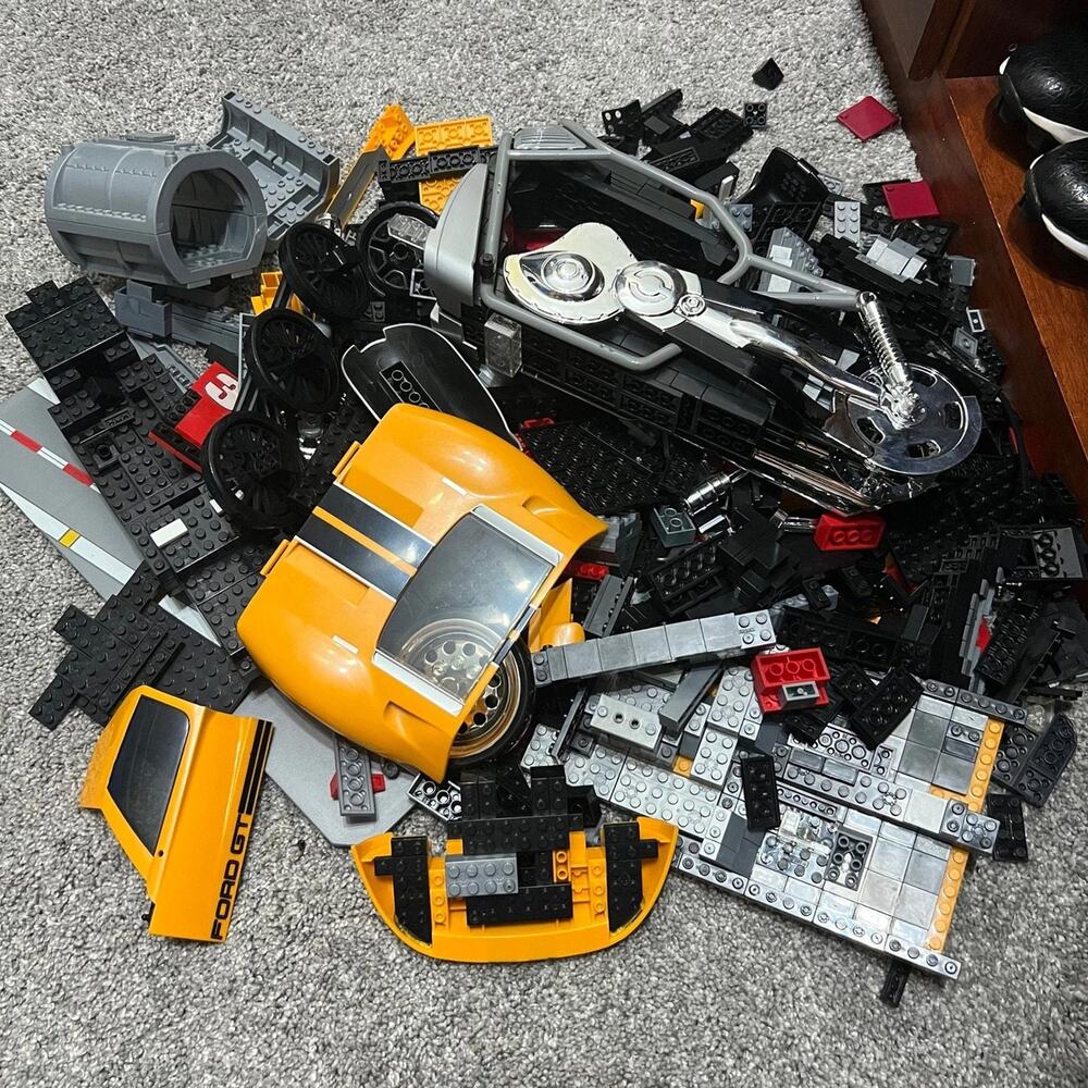 Mega Bloks Harley Davidson and Ford GT Parts